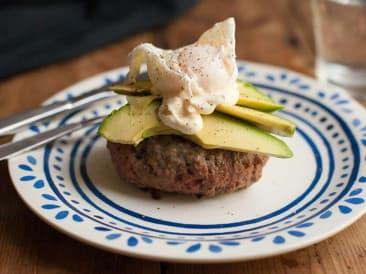 Paleo benedict burger