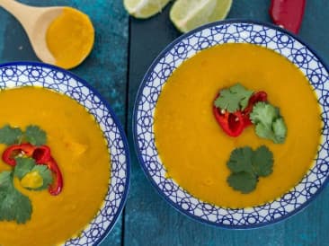 Sopa de calabaza al estilo tailandés