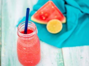 Watermeloen-limoen drankje