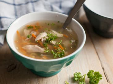 Soupe de poulet au poulet bien farcie