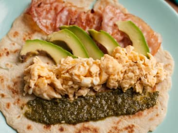 Paleo breakfast wraps