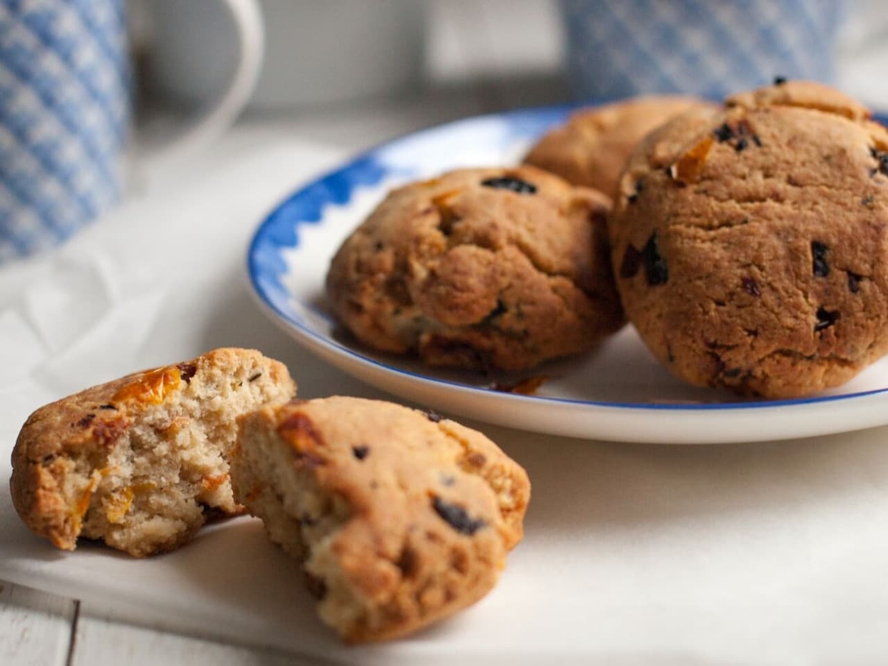 Savory Paleo scones with sundried tomatoes and olives