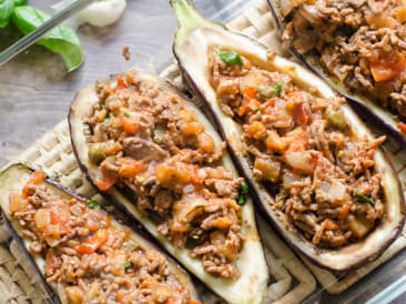 Stuffed eggplants