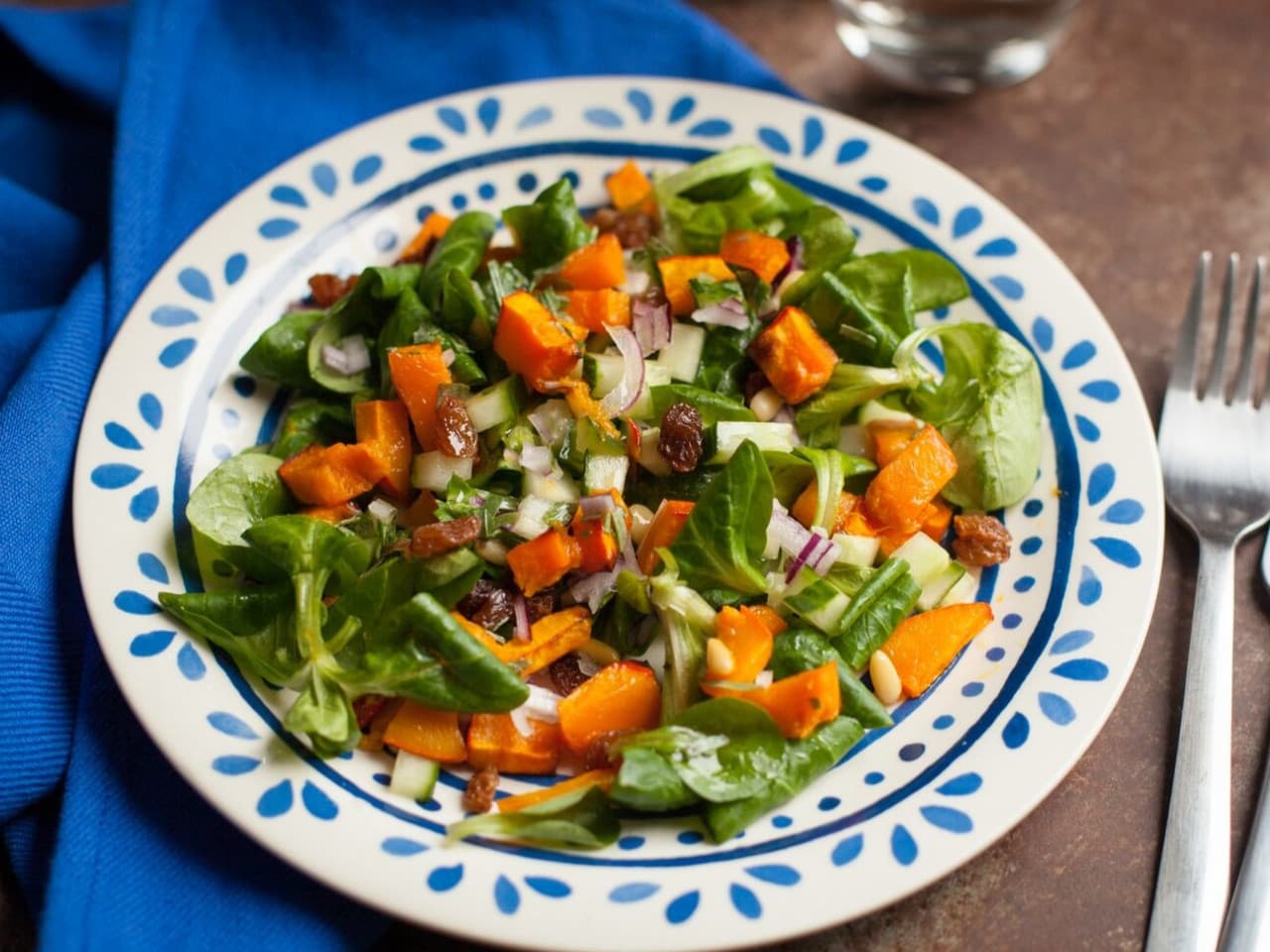 Salade met geroosterde pompoen