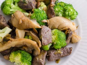 Beefreepjes met Shiitake en Broccoli