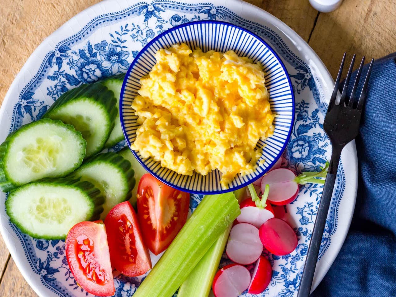 Revuelto de verduras crudas