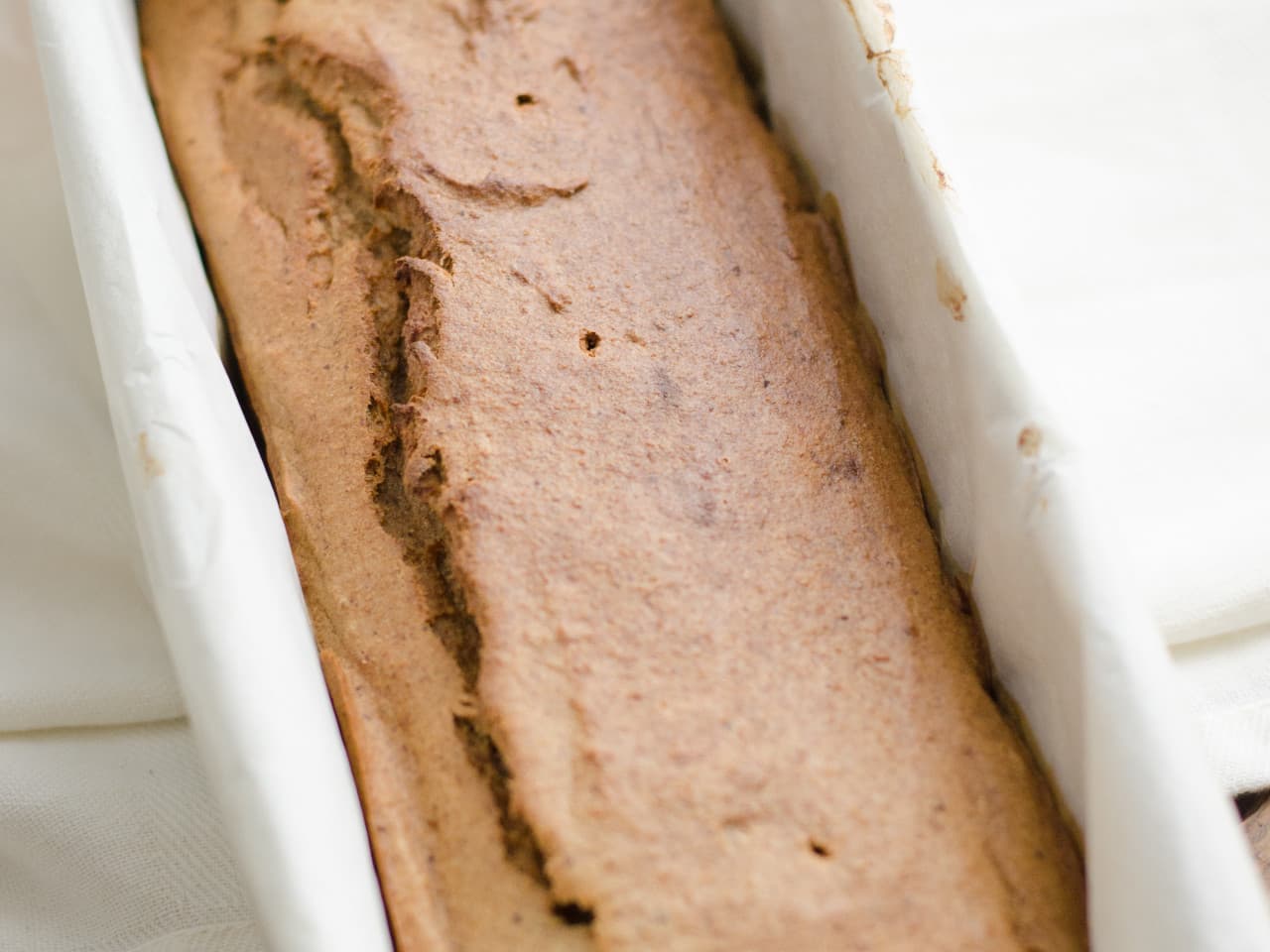 Banana bread with cinnamon