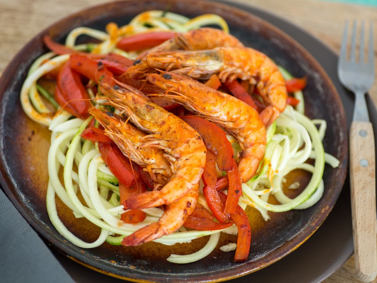 Zoodles con gambas al ajillo