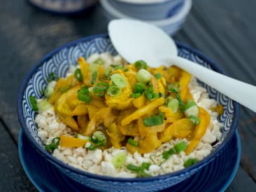 Curry con pollo y coliflor
