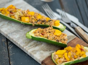 Stuffed zucchinis with salmon