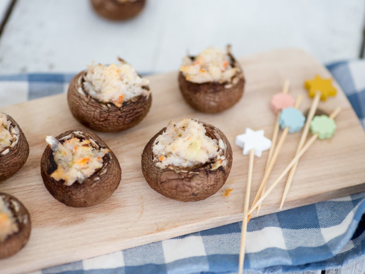 Mushrooms filled with crab