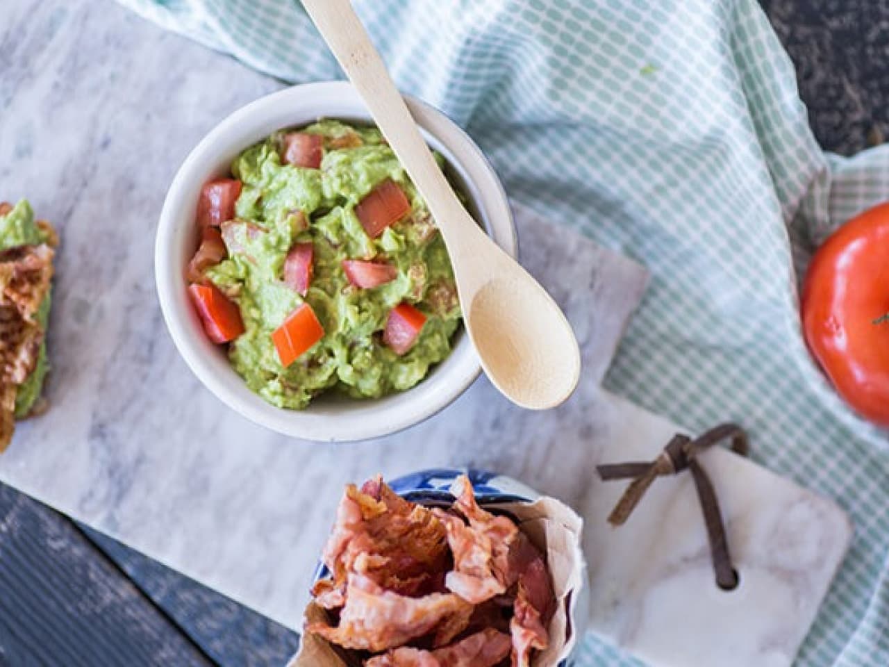 Sandwich de tocino y guacamole