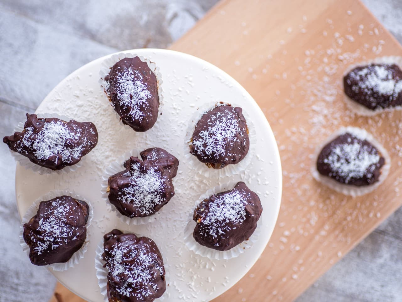 Date bonbons