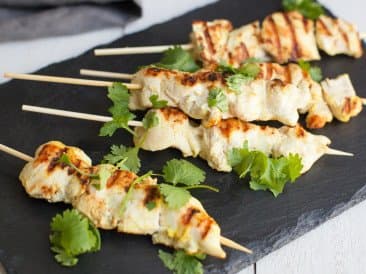 Paleo-Hühnchen-Satay