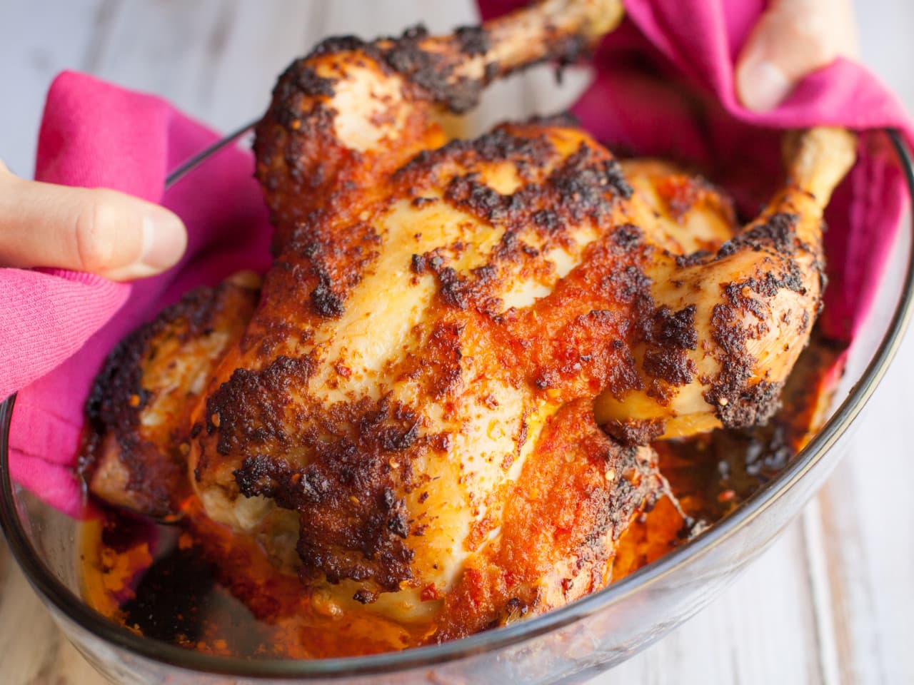 Ganzes Huhn aus dem Ofen