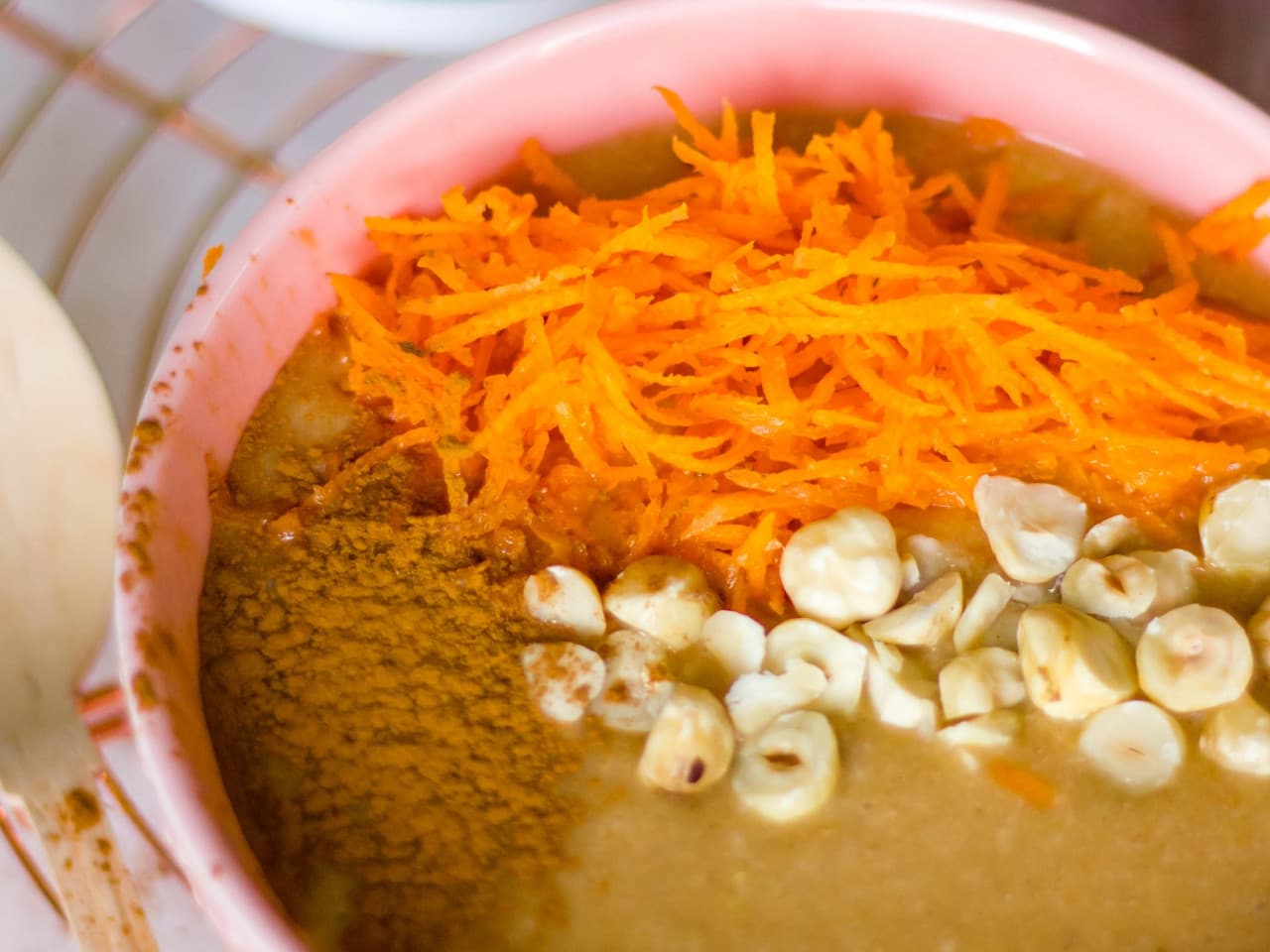 Carrotcake smoothie bowl (Greens)