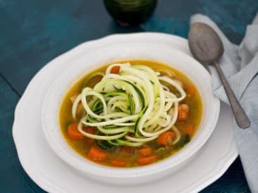 Soupe de poulet aux légumes