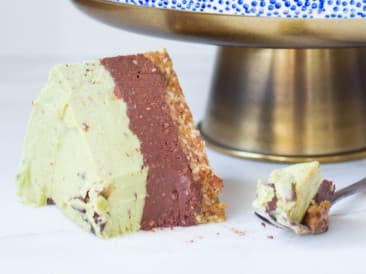 Chocolate chip peppermint cake