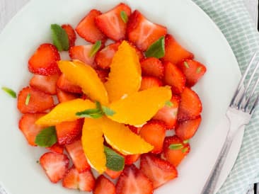 Carpaccio de fraises à la menthe