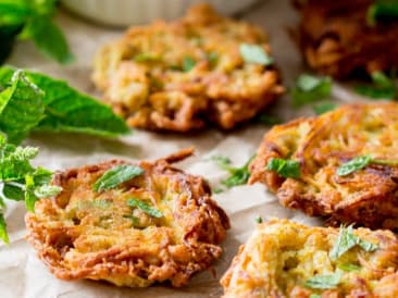 Crunchy onion bhajis
