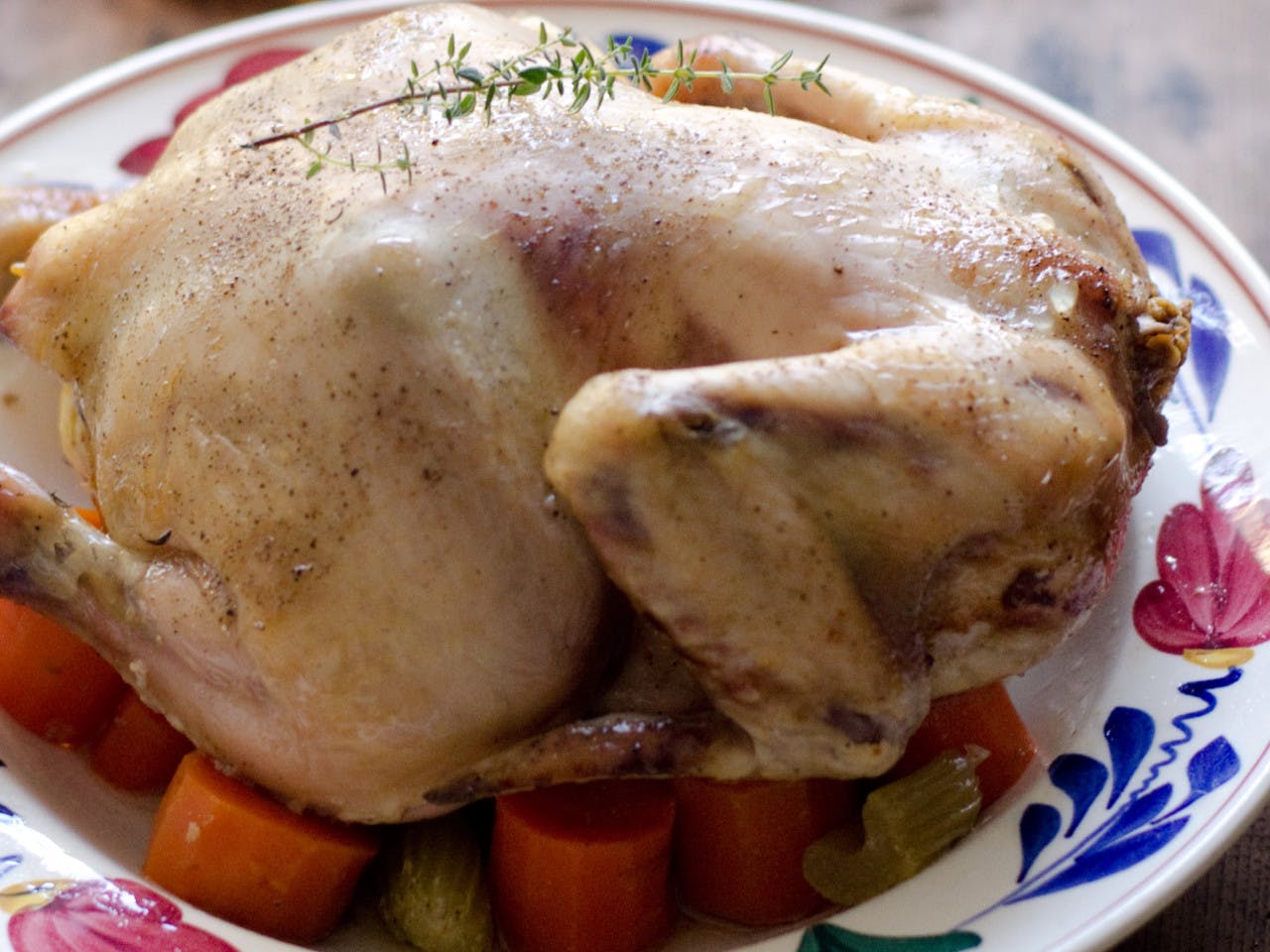 Slow cooker whole chicken