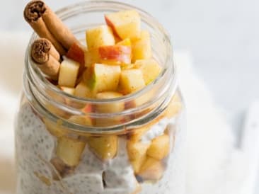 Apple Pie Chia Parfait