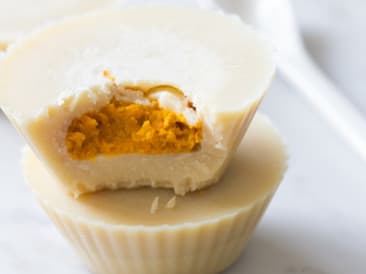 White chocolate cups with pumpkin filling