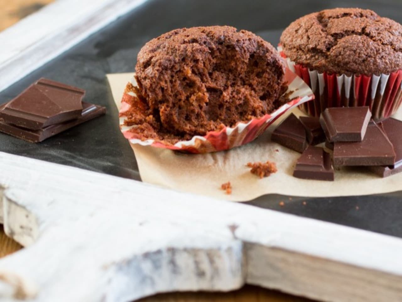 Paleo chocolate cupcakes