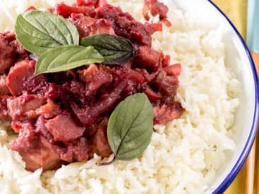 Rhabarber-Hühnchen-Curry