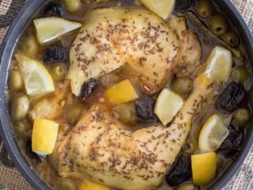 Poulet antillais aux prunes