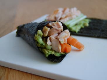 Sushi paléo temaki