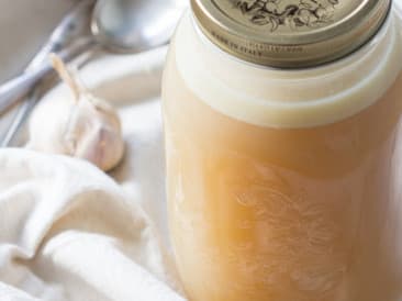 Paleo chicken stock