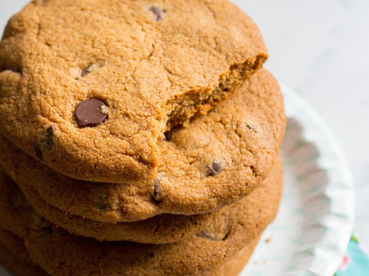 Galletas con chispas de chocolate: sin nueces y sin huevo