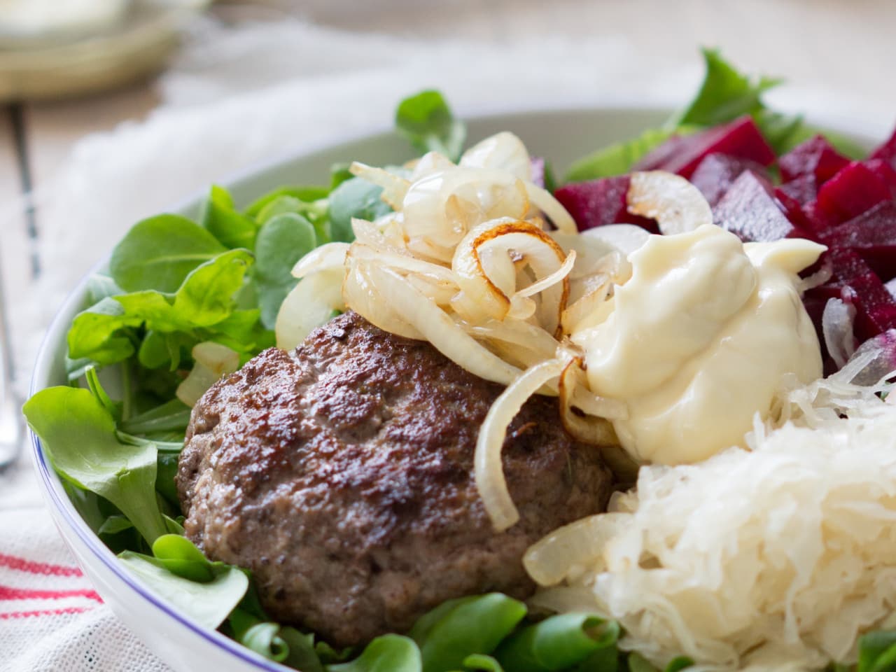 Hamburger salad