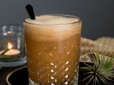 Pear cocktail with rosemary