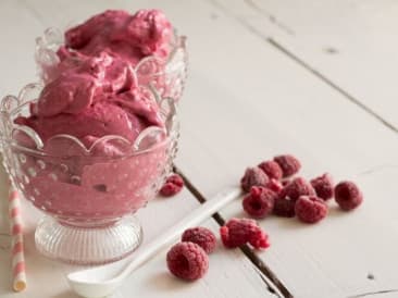 Glace à la framboise