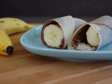 Paleo wraps with banana and chocolate