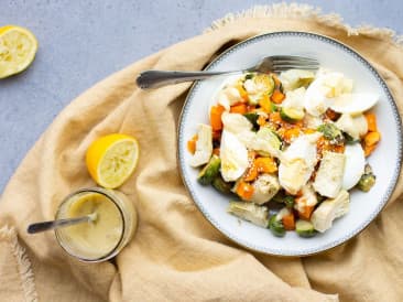 Germes végétariens avec vinaigrette tahini