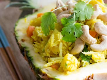 Pineapple rice