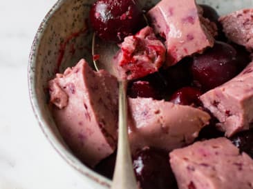 Cherry pudding