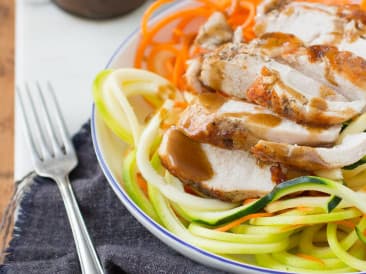 Salade en spirale avec vinaigrette à la moutarde au miel