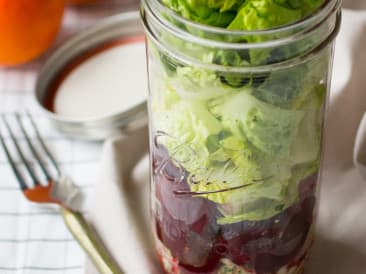 Salade de poulet aux betteraves