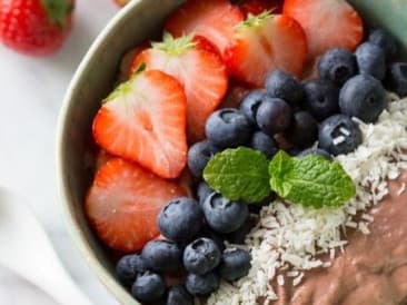 Very Berry Smoothie Bowl