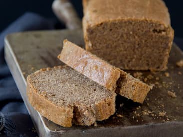 Cashew bread