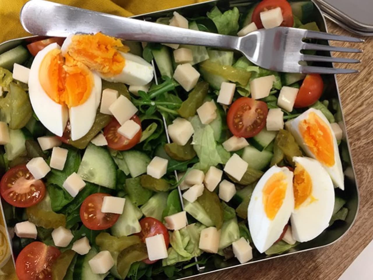 Salade hollandaise au chèvre