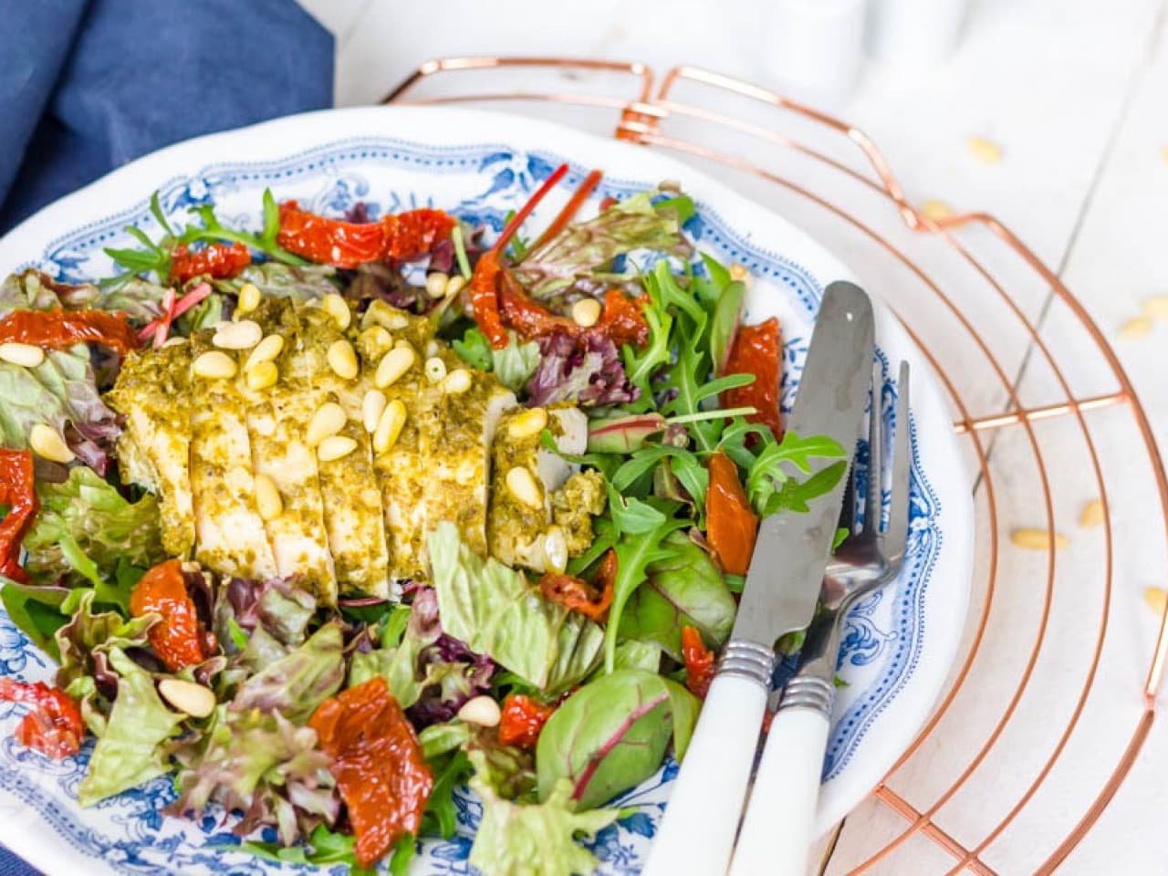 Ensalada italiana con pollo