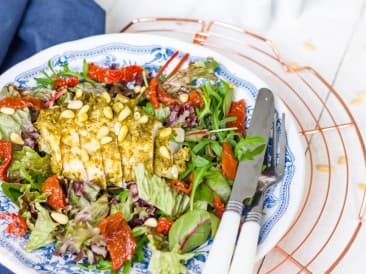Italian salad with chicken