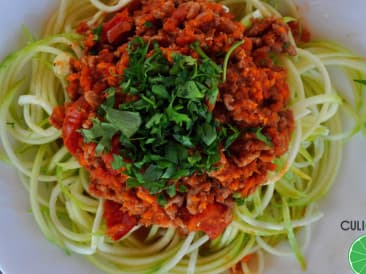 Spaghetti bolognaise aux courgettes