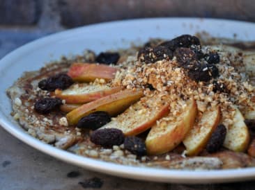 Apple crumb banana pancake