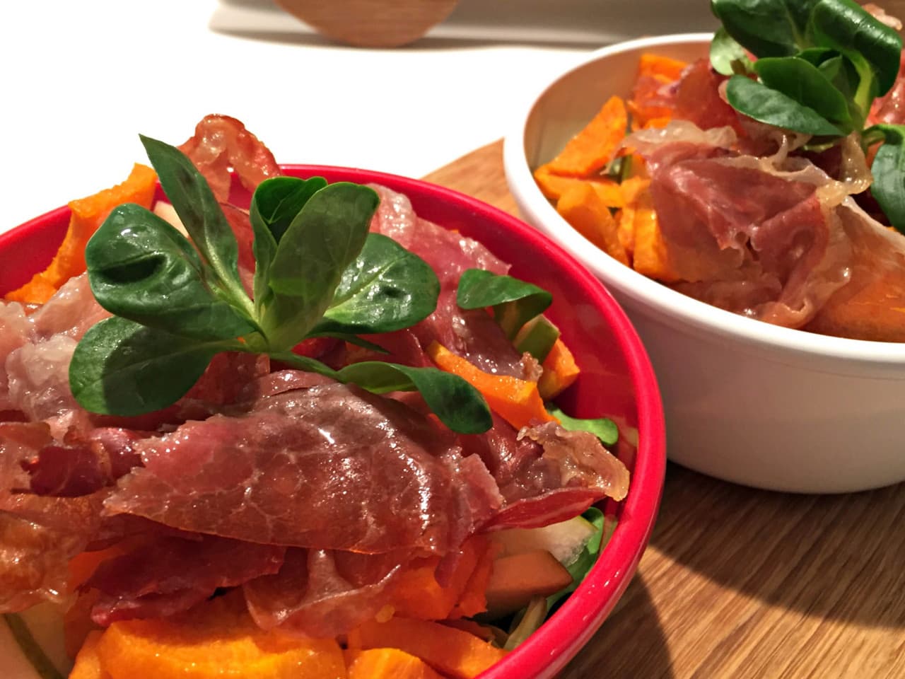 Lamb's lettuce with parma ham